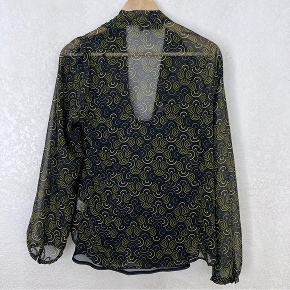 5/$25 Apt 9 sheer blouse size medium - Picture 3 of 4